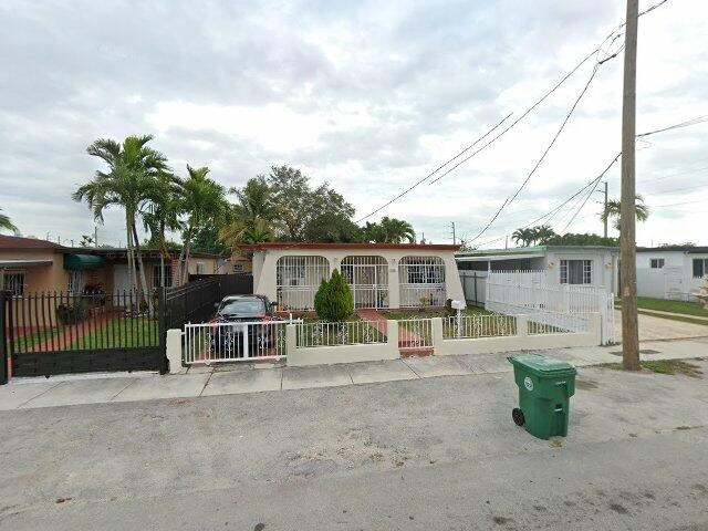 House image located at Miami, FL 33126