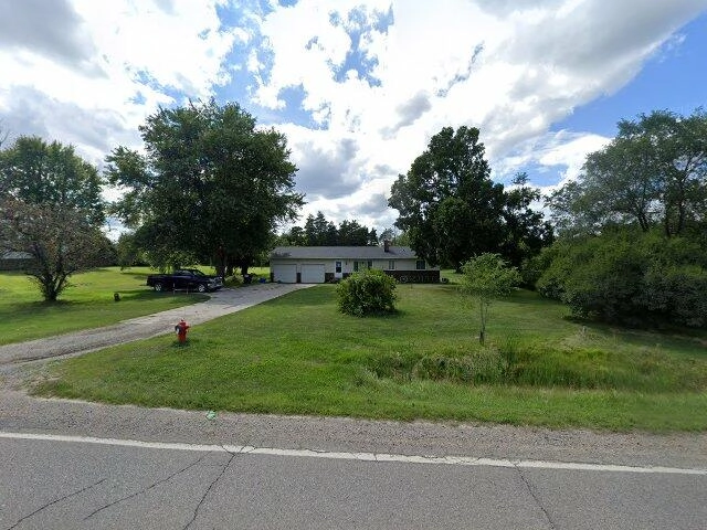 House image located at Howell, MI 48855