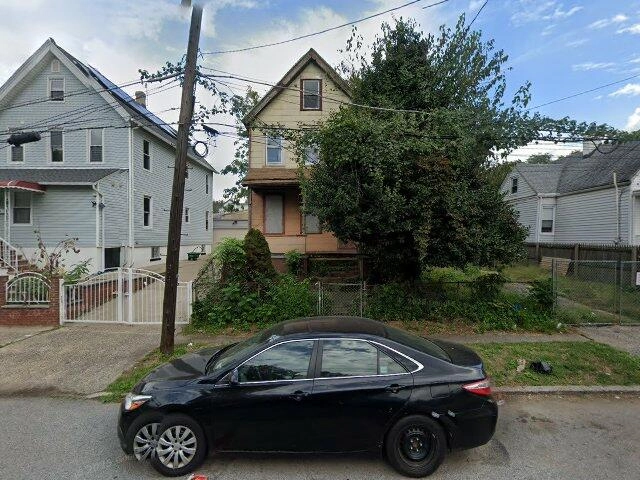 House image located at Staten Island, NY 10310