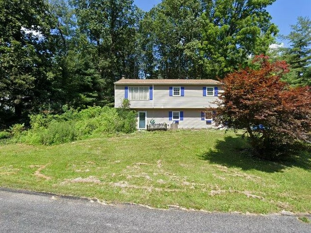 House image located at Etters, PA 17319