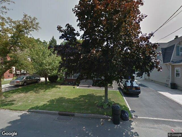 House image located at Lindenhurst, NY 11757