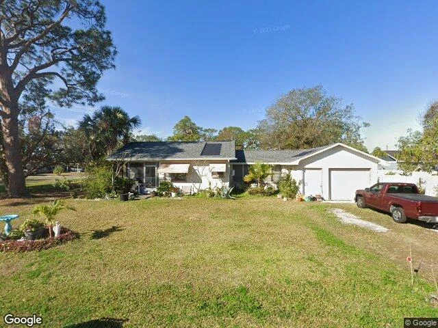 House image located at Ruskin, FL 33570