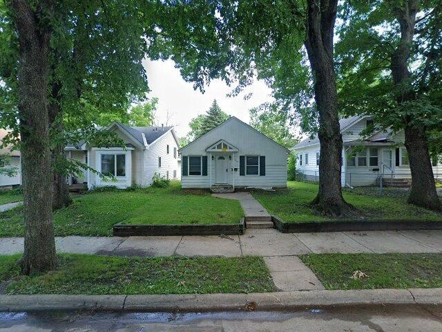 House image located at Minneapolis, MN 55412