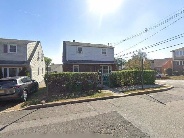 House image located at Lodi, NJ 07644