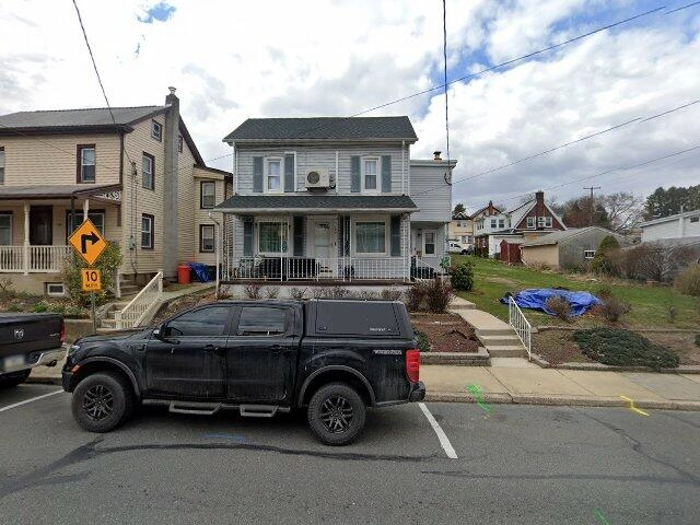 House image located at Mohnton, PA 19540