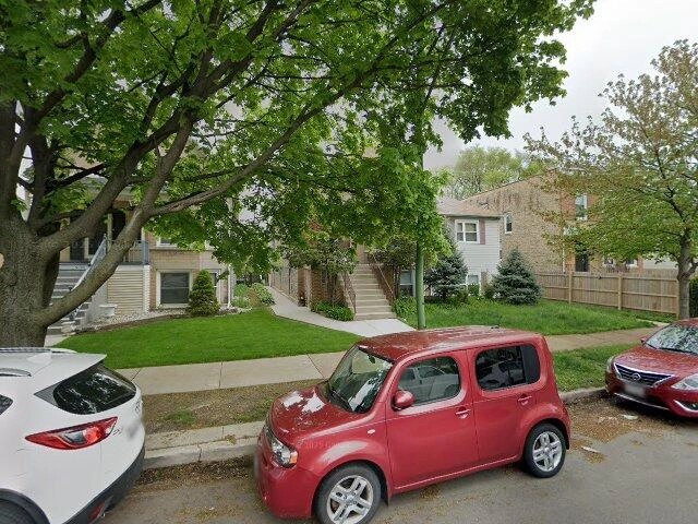House image located at Chicago, IL 60630