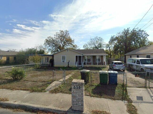 House image located at San Antonio, TX 78221