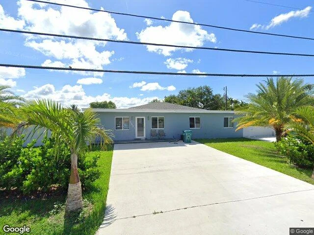 House image located at Miami, FL 33144