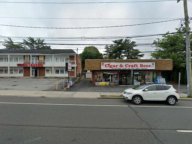 House image located at Somerset, MA 02726