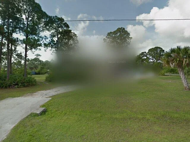 House image located at Grant, FL 32949