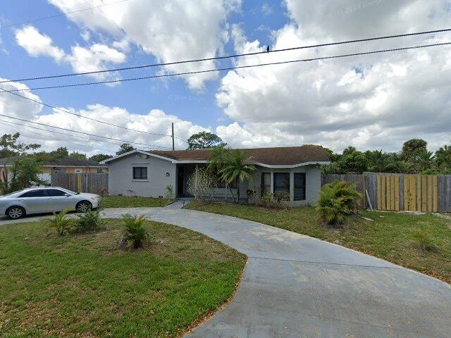 House image located at Lake Worth, FL 33461