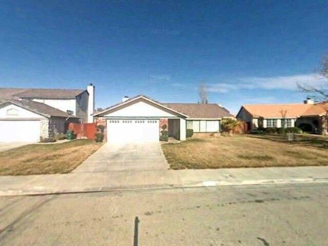 House image located at Palmdale, CA 93550