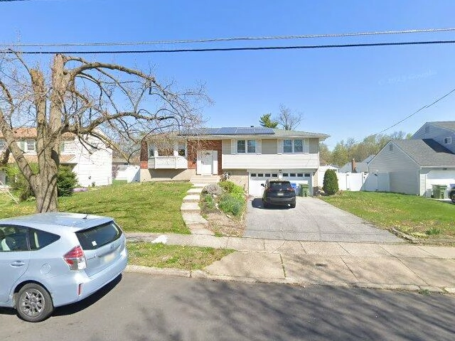 House image located at Phillipsburg, NJ 08865