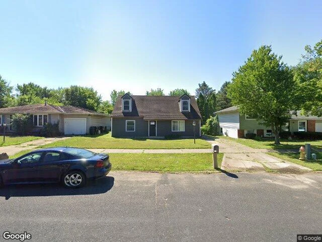 House image located at Peoria, IL 61615