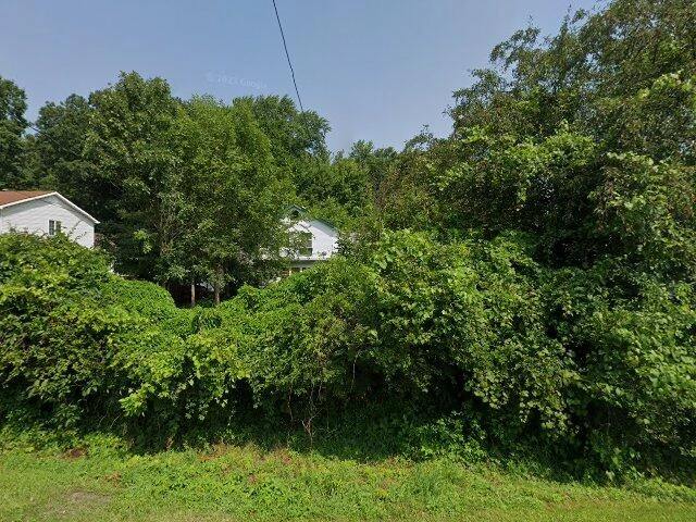 House image located at Oregon, OH 43616