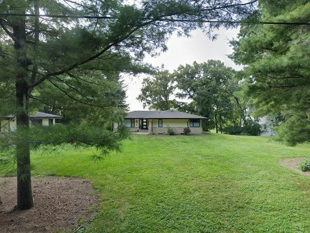 House image located at Barrington, IL 60010