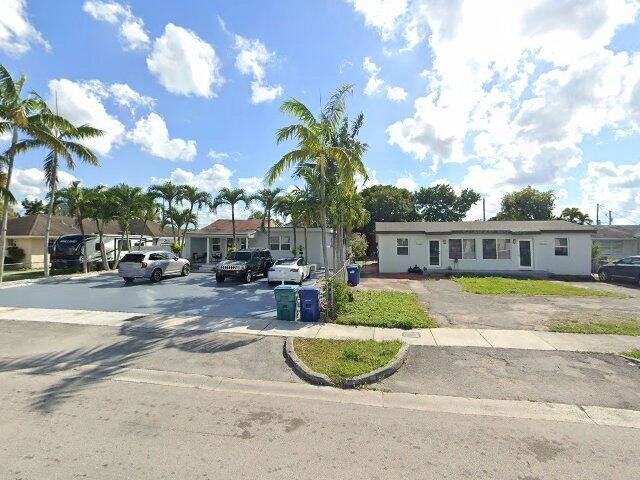 House image located at Miami, FL 33174