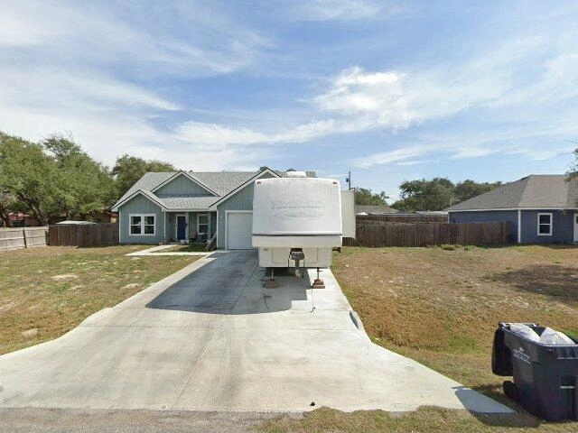 House image located at Rockport, TX 78382