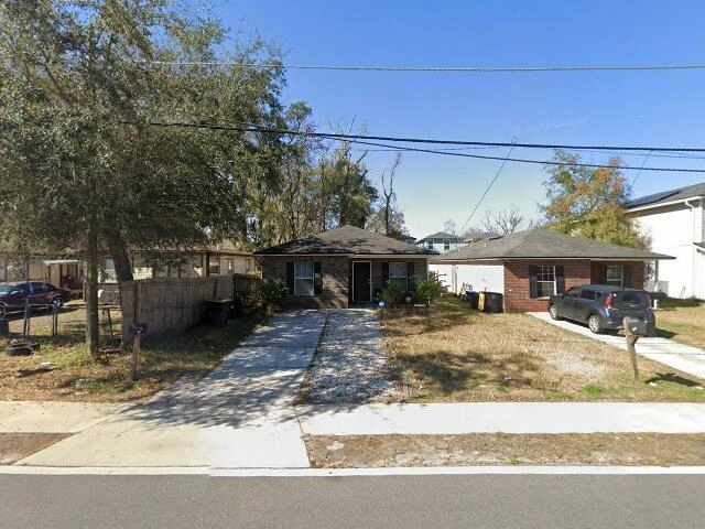 House image located at Jacksonville, FL 32205
