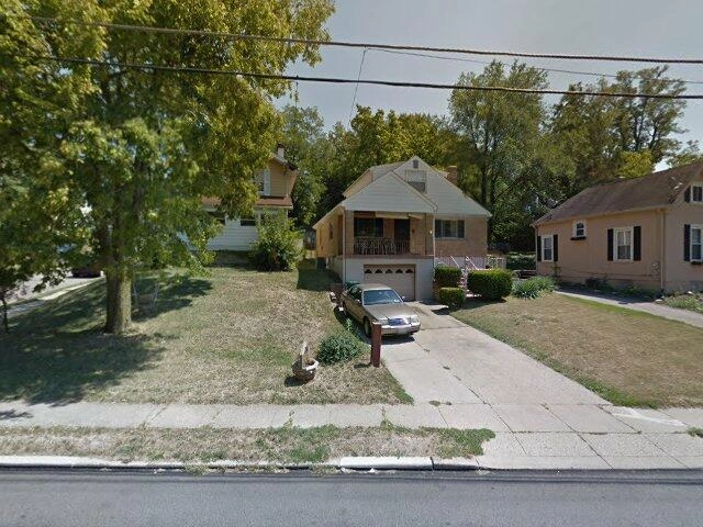 House image located at Cincinnati, OH 45213