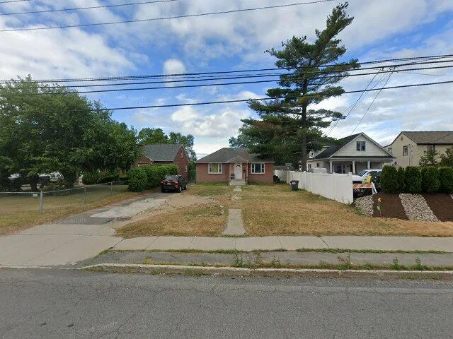 House image located at Albany, NY 12205