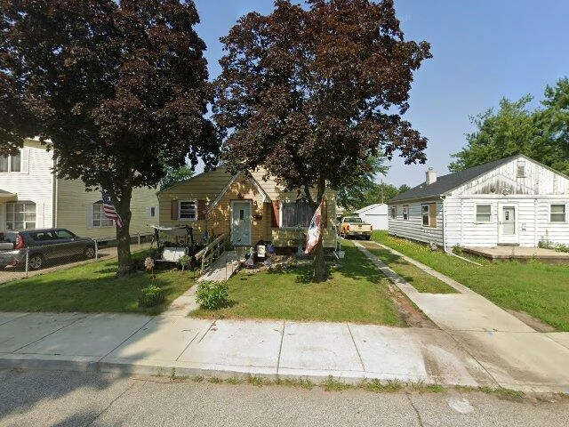 House image located at Michigan City, IN 46360