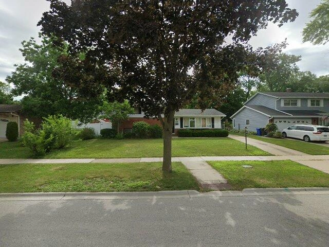 House image located at Mount Prospect, IL 60056