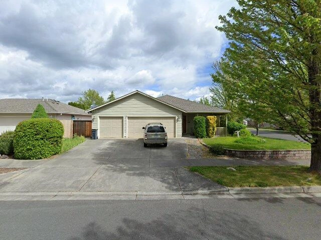 House image located at Medford, OR 97501