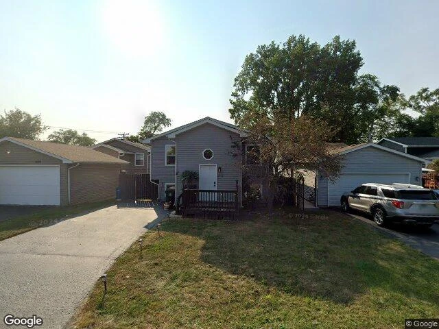 House image located at Round Lake, IL 60073