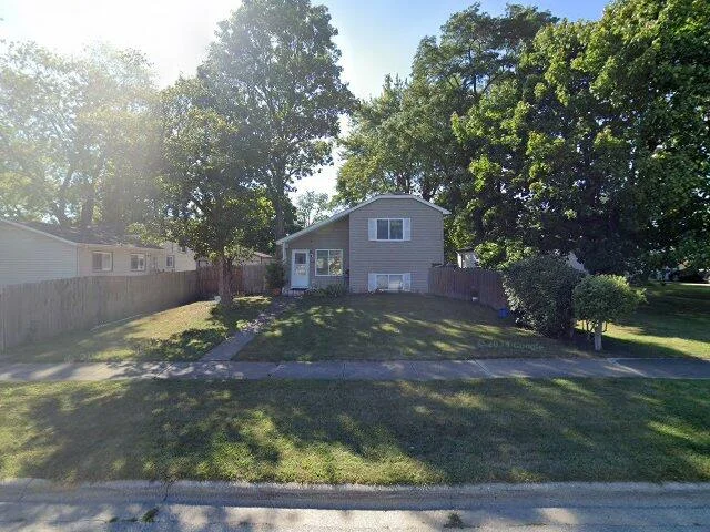 House image located at North Chicago, IL 60064