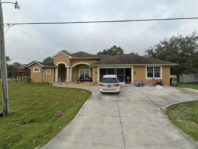 House image located at North Port, FL 34288