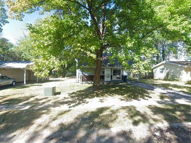 House image located at Florissant, MO 63031