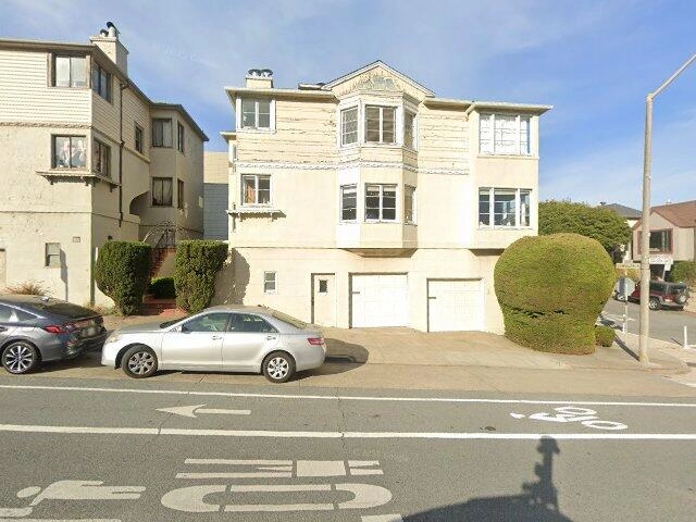 House image located at San Francisco, CA 94118