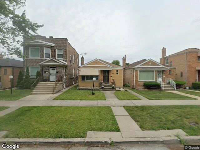 House image located at Chicago, IL 60628