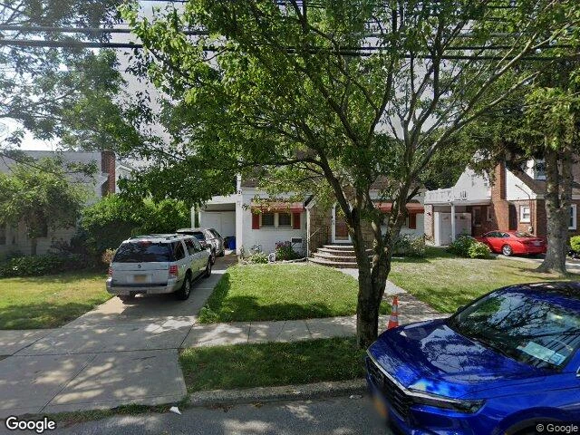 House image located at Freeport, NY 11520