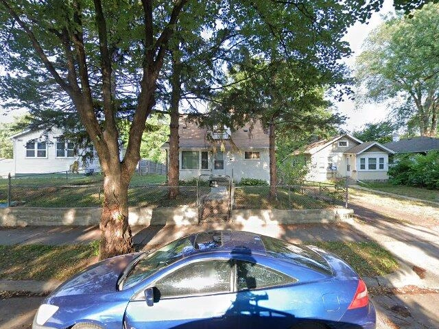 House image located at Minneapolis, MN 55412