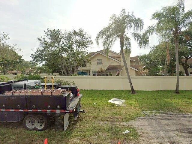 House image located at West Palm Beach, FL 33406