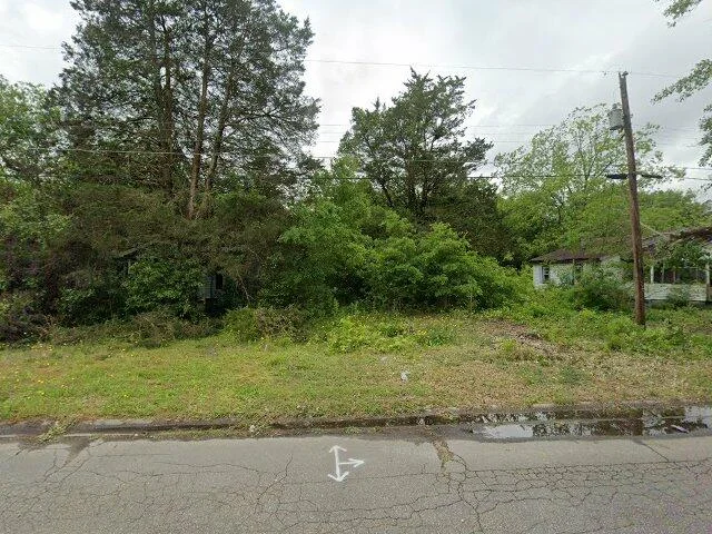 House image located at Maxton, NC 28364