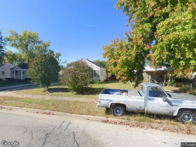 House image located at East Alton, IL 62024