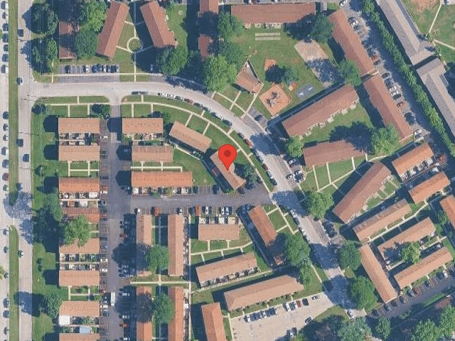 House image located at Aurora, IL 60506