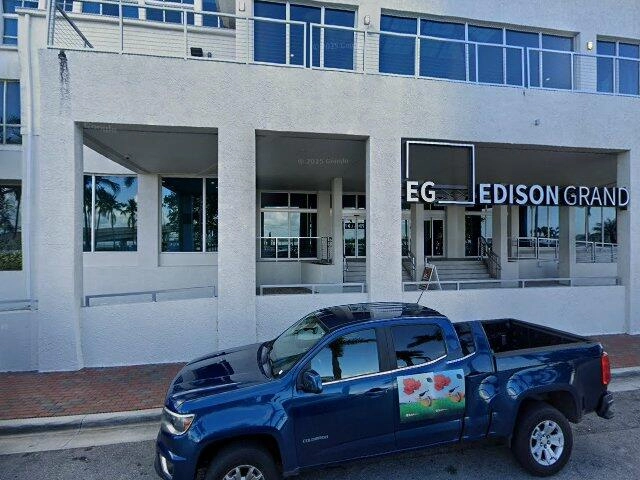 House image located at Fort Myers, FL 33901