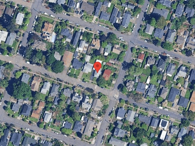 House image located at Portland, OR 97203