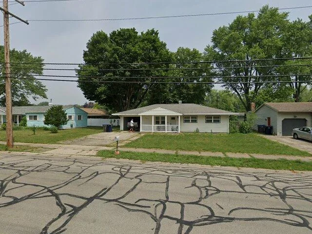 House image located at Warsaw, IN 46580