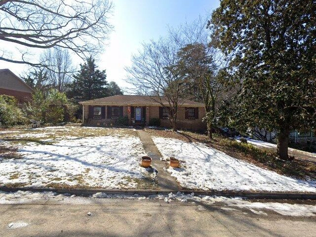 House image located at Hickory, NC 28601