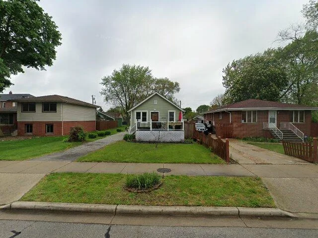 House image located at Hammond, IN 46327