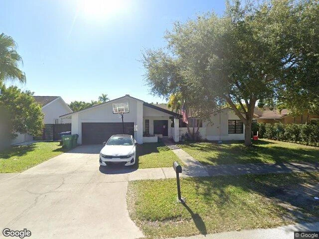 House image located at Miami, FL 33186