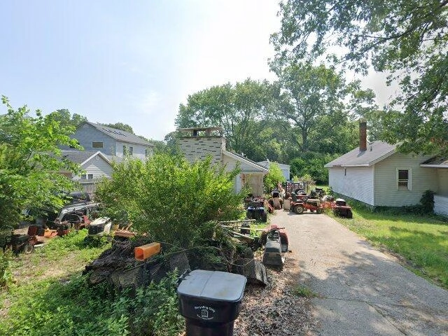 House image located at South Bend, IN 46628