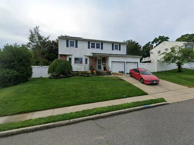 House image located at Ronkonkoma, NY 11779
