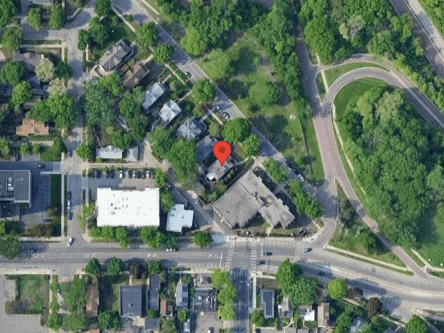 House image located at Minneapolis, MN 55406