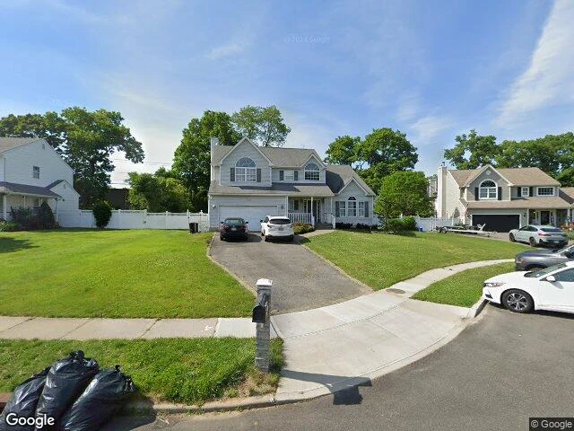 House image located at Hauppauge, NY 11788